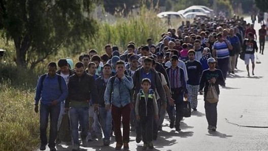 profughi in marcia