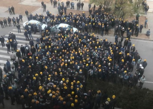iran: scioperi operai