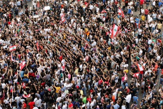 protesta in libano