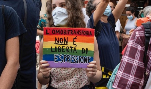 omotransfobia non è libertà 2